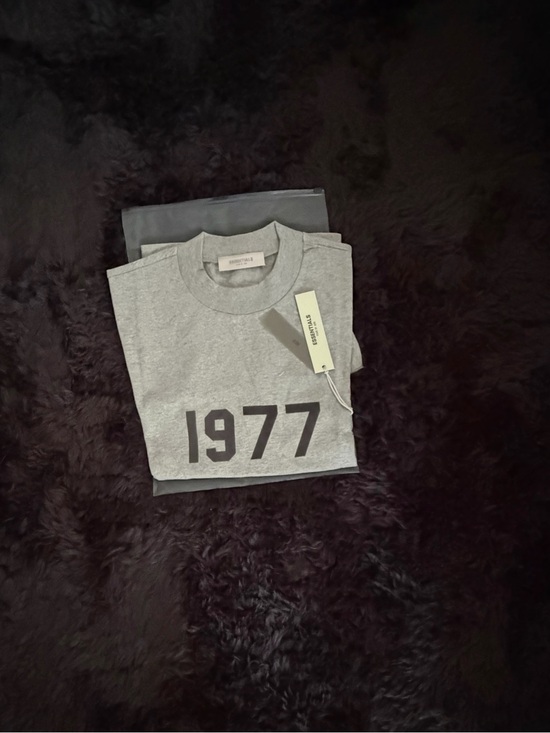 Essentials Other - Essentials Gray '1977' Short Sleeve Graphic Tee
